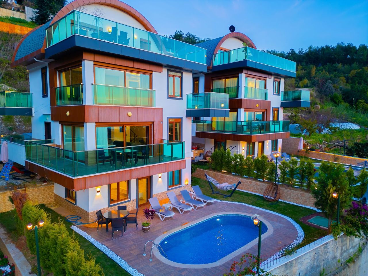 Вилла в Алании, Турция, 330 м² - фото 2