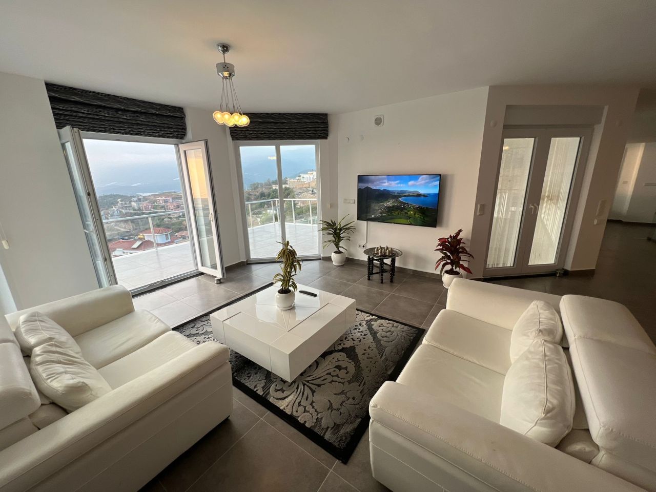 Вилла в Алании, Турция, 330 м² - фото 2