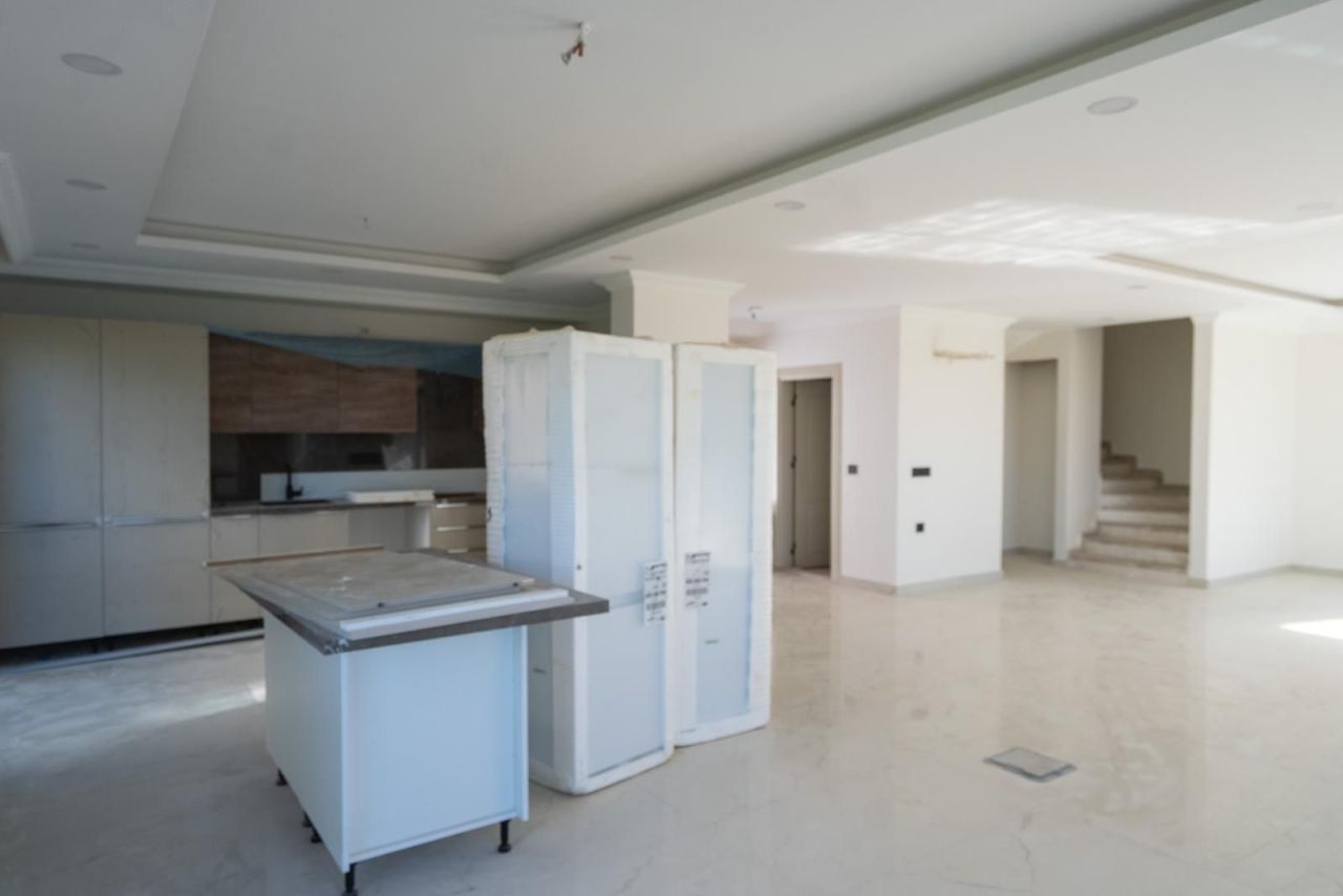 Вилла в Алании, Турция, 250 м² - фото 3