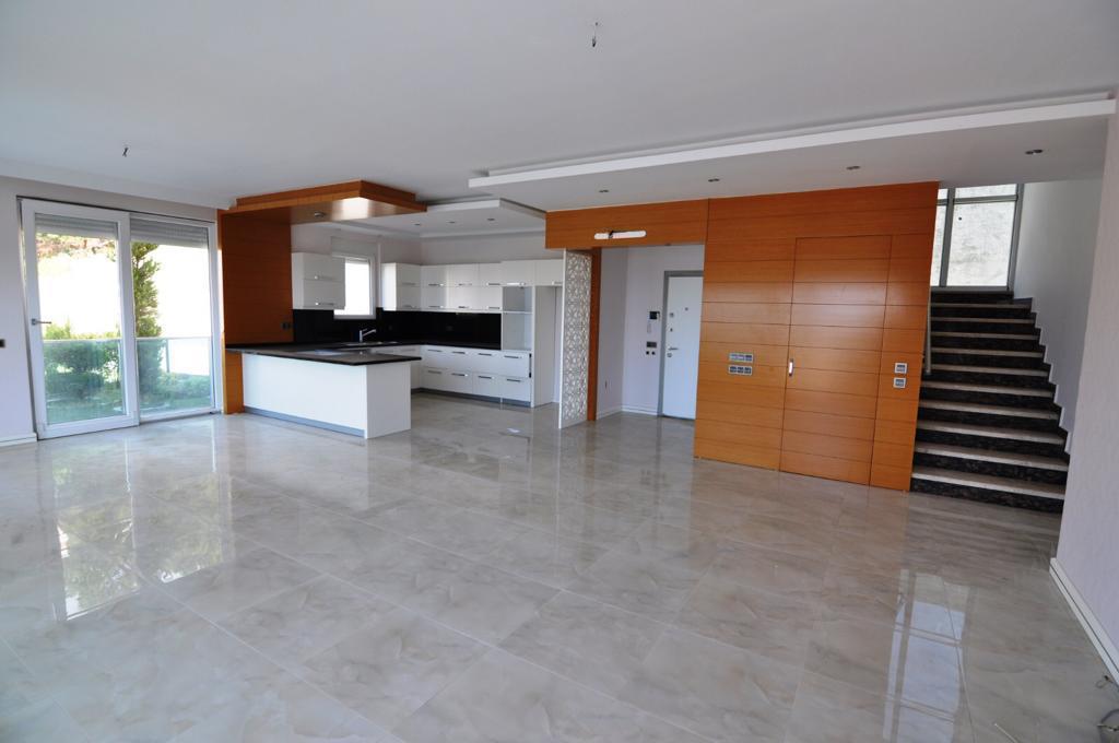 Вилла в Алании, Турция, 300 м² - фото 4