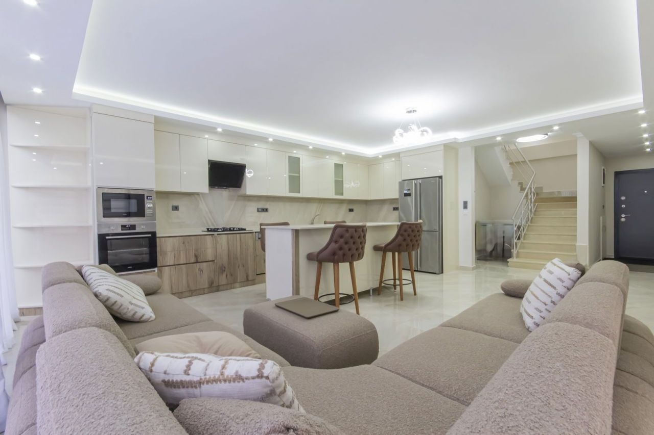 Вилла в Алании, Турция, 300 м² - фото 4