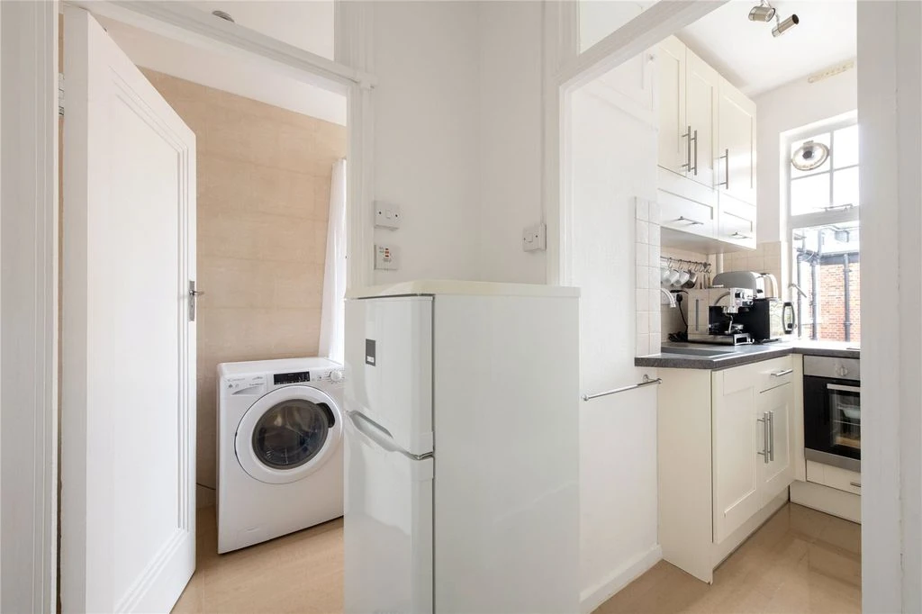 Квартира в Лондоне, Великобритания, 28 м² - фото 1