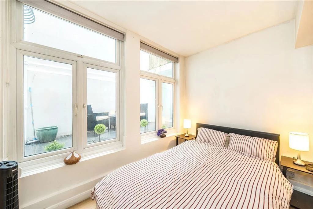 Квартира в Лондоне, Великобритания, 42 м² - фото 1
