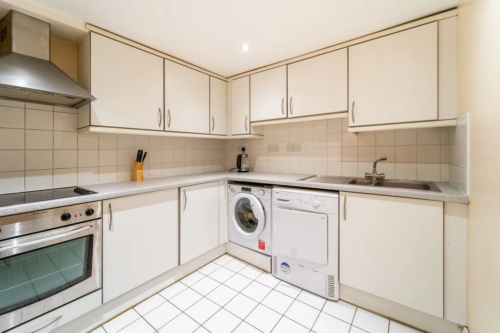 Квартира в Лондоне, Великобритания, 48 м² - фото 1