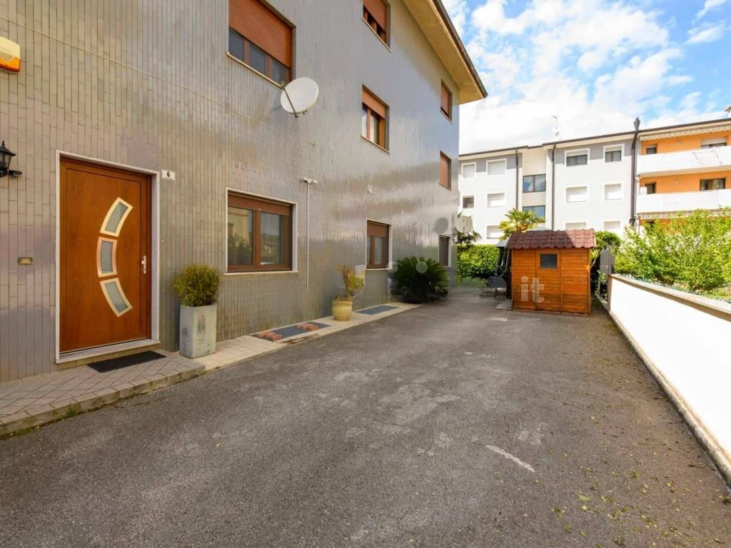 Квартира в Гориции, Италия, 142 м² - фото 2