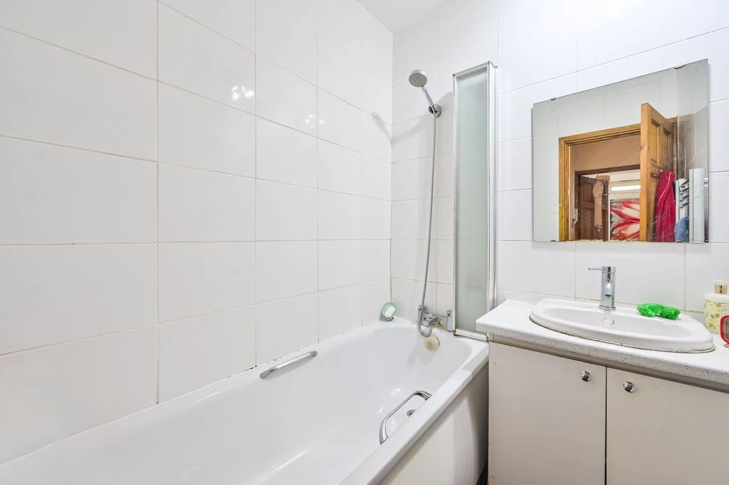 Квартира в Лондоне, Великобритания, 59 м² - фото 2