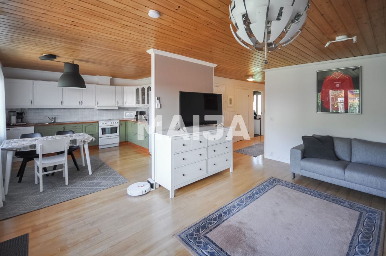 Квартира Торнио, Финляндия, 76.4 м² - фото 6