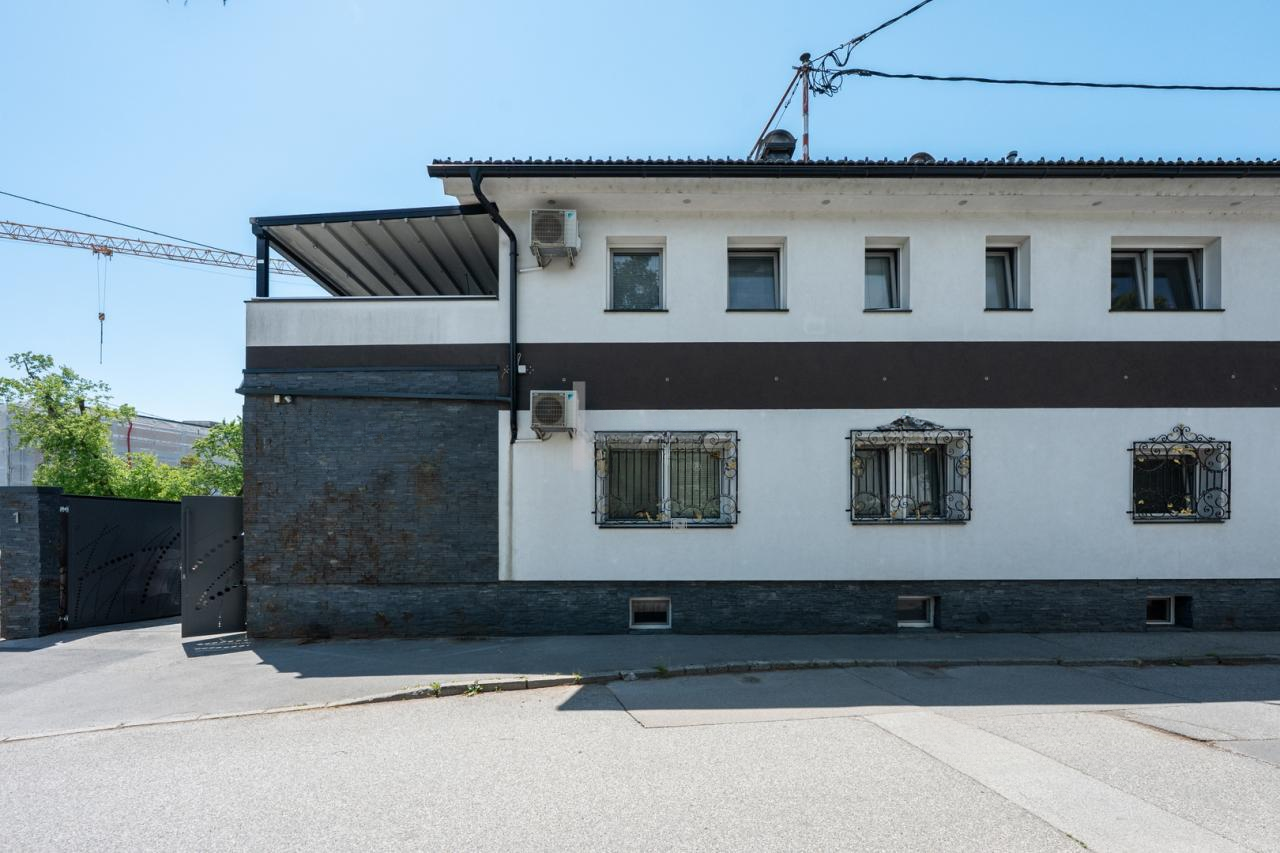 Дом в Любляне, Словения, 416 м² - фото 4