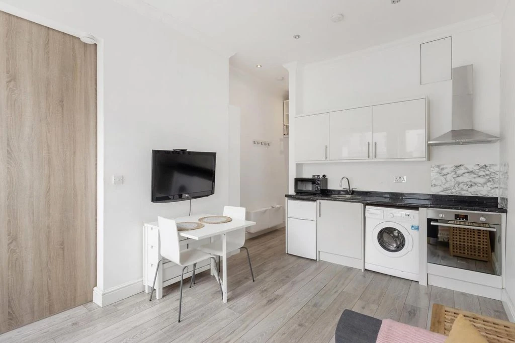 Квартира в Лондоне, Великобритания, 27 м² - фото 5