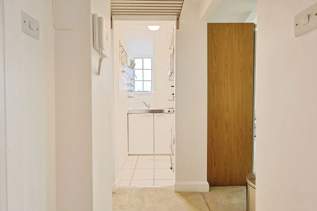 Квартира в Лондоне, Великобритания, 26 м² - фото 5