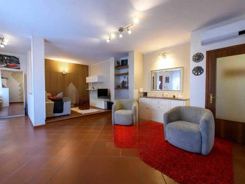 Квартира в Гориции, Италия, 142 м² - фото 7
