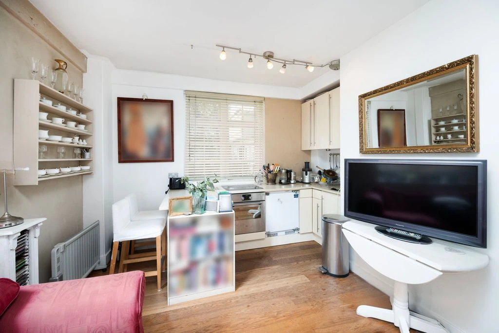 Квартира в Лондоне, Великобритания, 30 м² - фото 9
