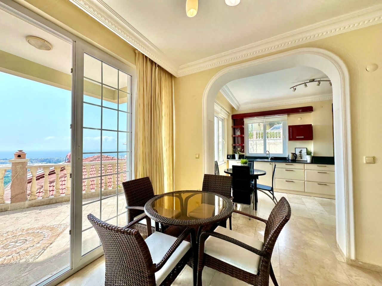 Вилла в Алании, Турция, 280 м² - фото 6