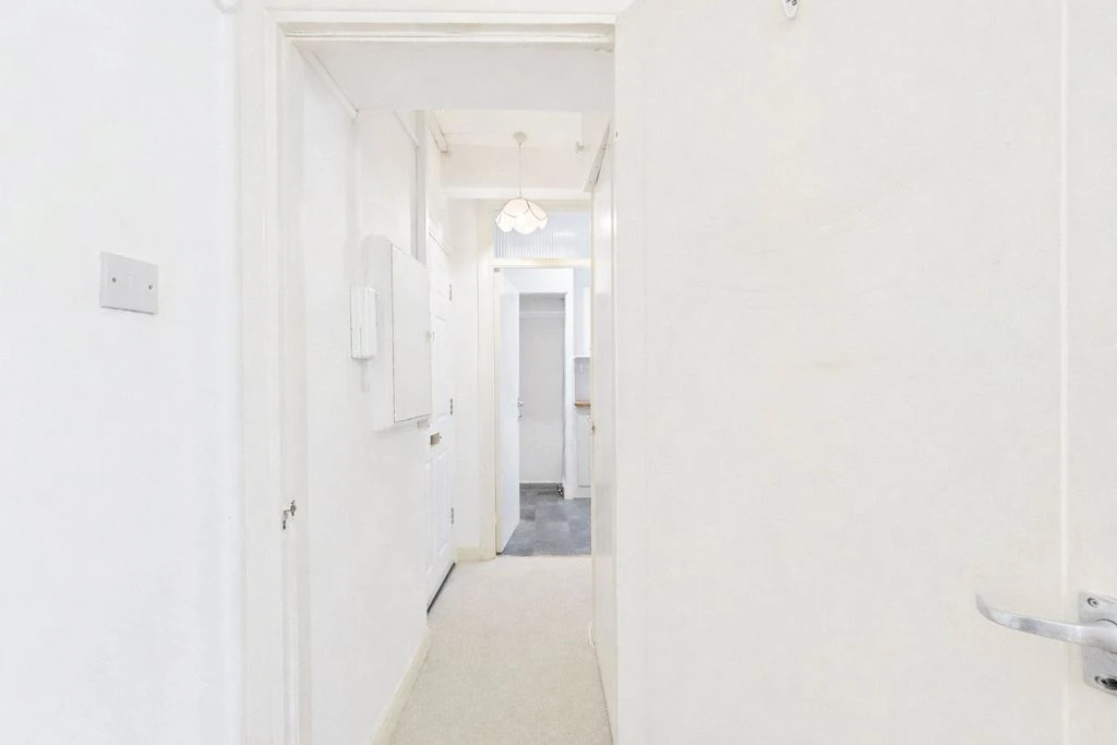 Квартира в Лондоне, Великобритания, 30 м² - фото 13