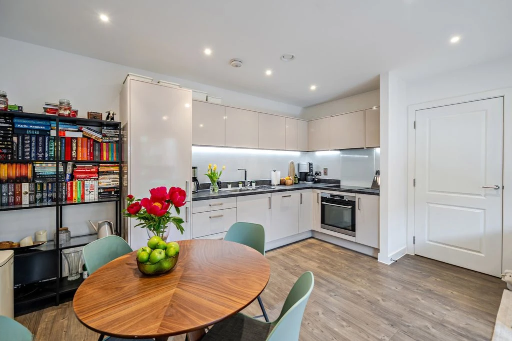 Квартира в Лондоне, Великобритания, 56 м² - фото 15