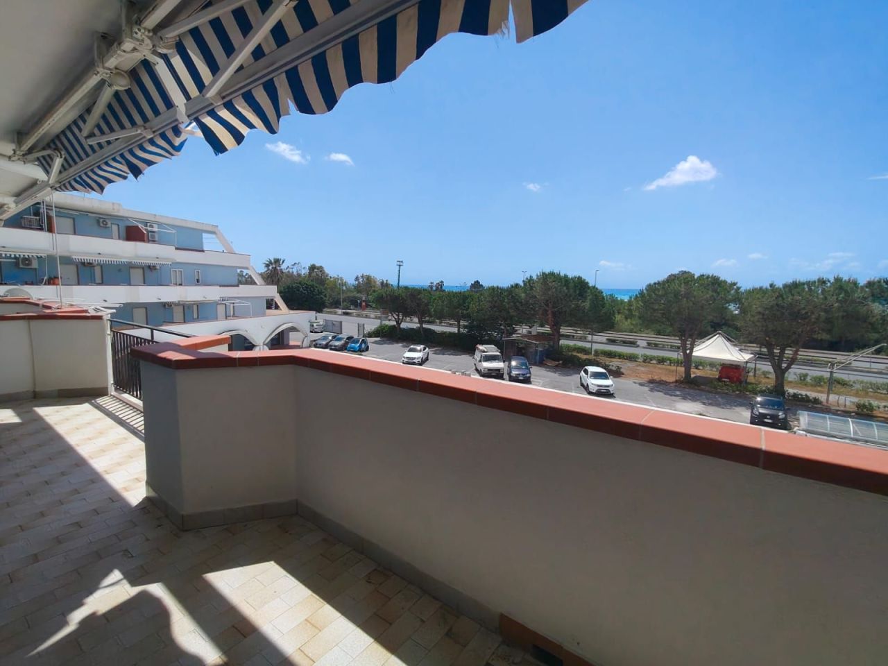 Квартира в Скалее, Италия, 130 м² - фото 1
