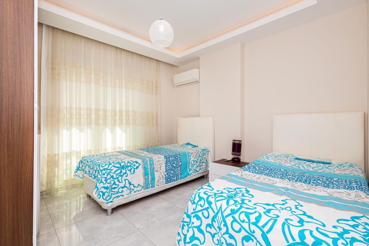 Апартаменты в Алании, Турция, 160 м² - фото 8