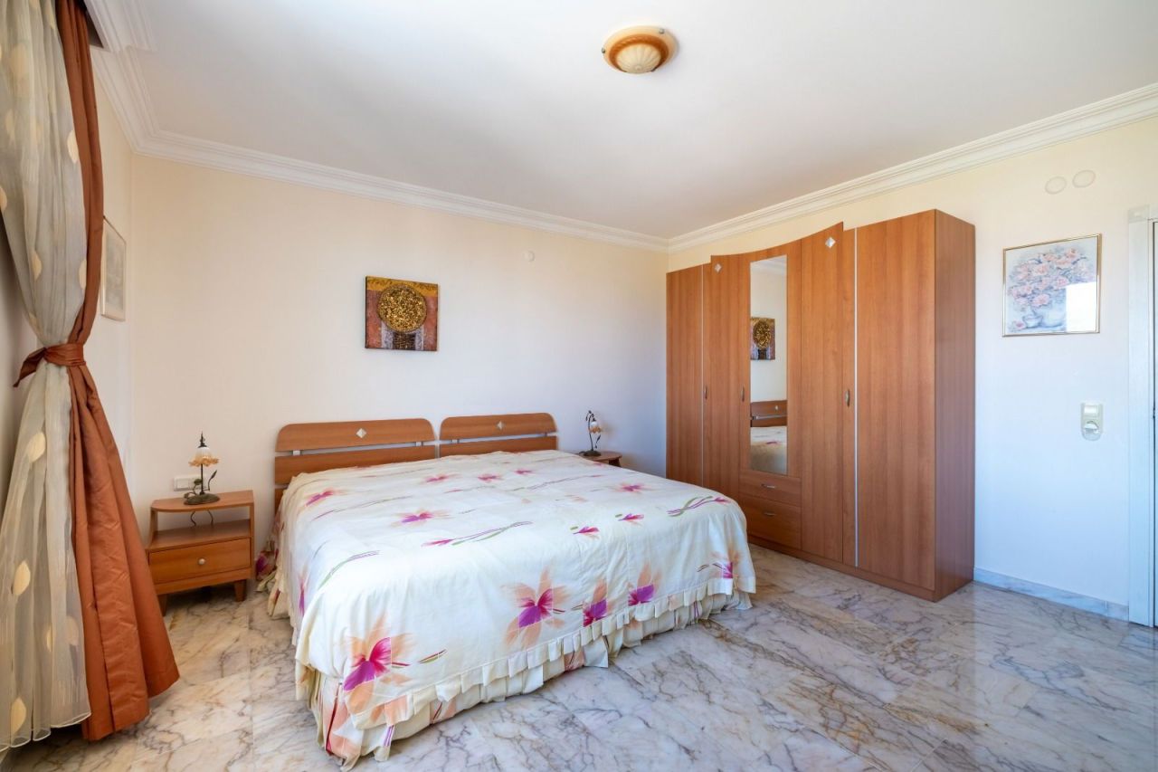 Апартаменты в Алании, Турция, 135 м² - фото 9