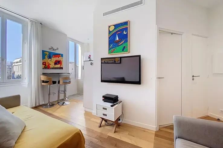 Квартира в Каннах, Франция, 31 м² - фото 1