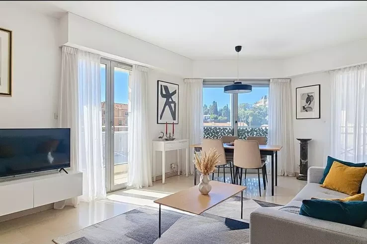 Квартира в Каннах, Франция, 60 м² - фото 1