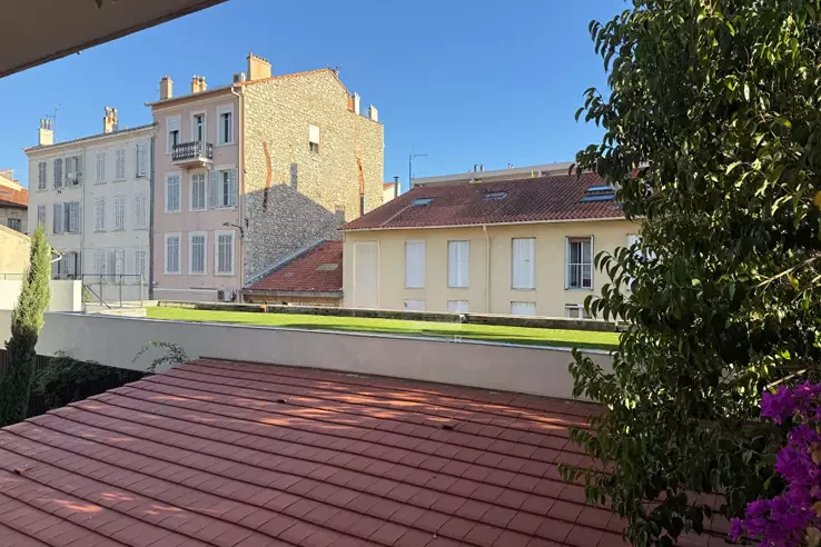 Квартира в Каннах, Франция, 68 м² - фото 1