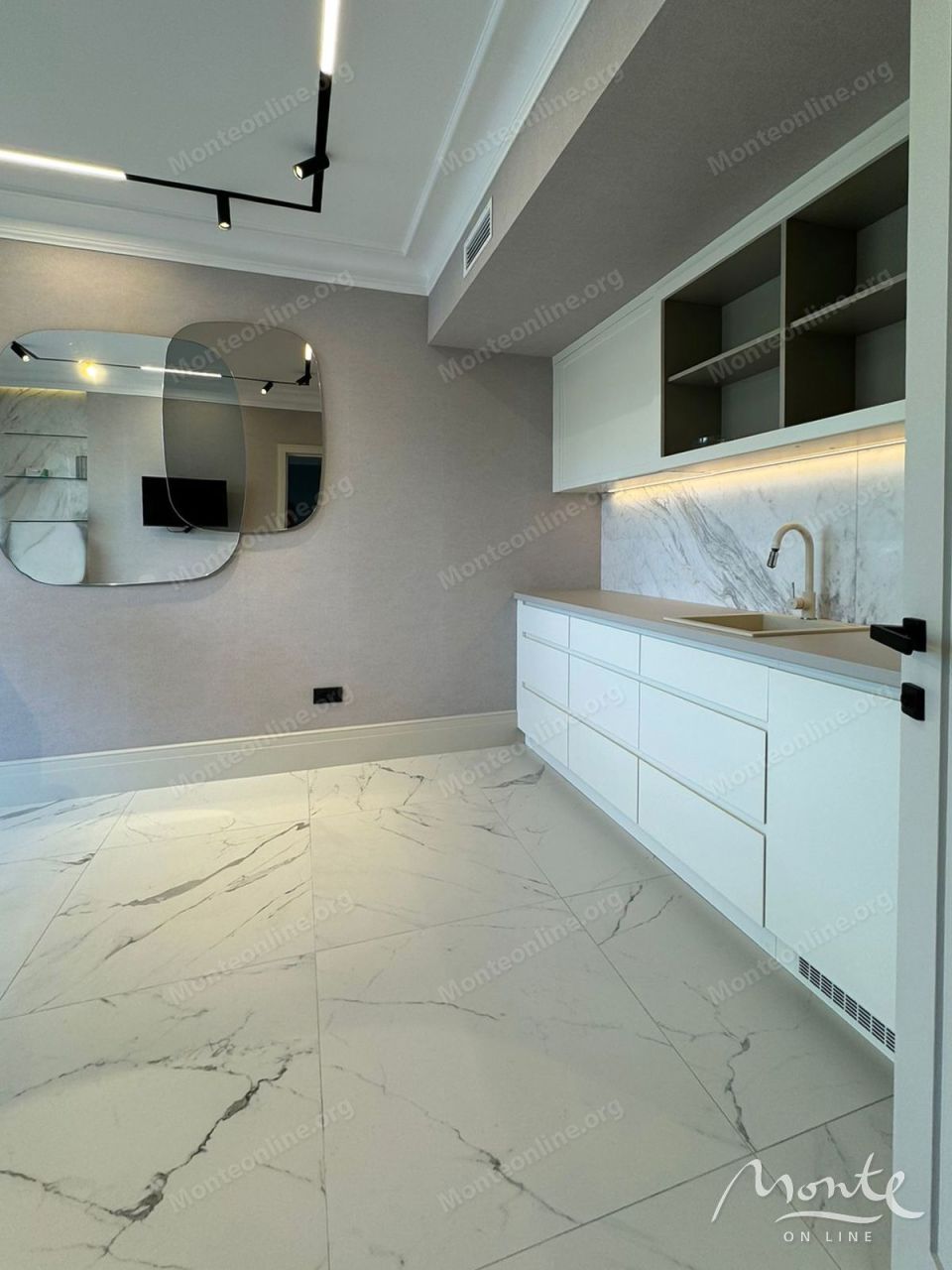 Отель, гостиница в Тивате, Черногория, 55 м² - фото 8