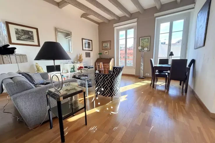 Квартира в Каннах, Франция, 85 м² - фото 1