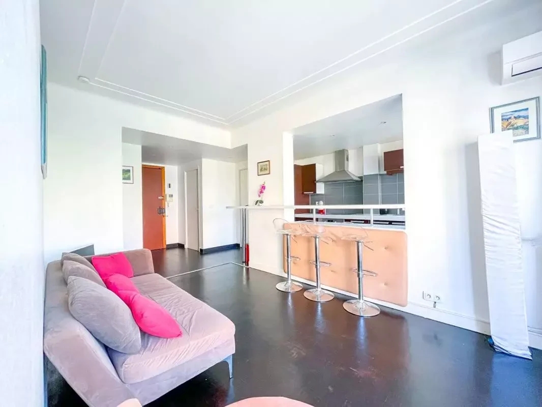 Квартира в Каннах, Франция, 47 м² - фото 2