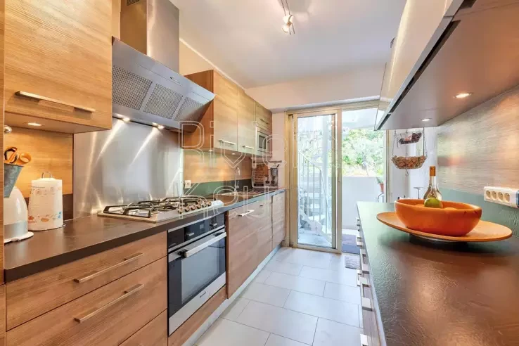 Квартира в Каннах, Франция, 86 м² - фото 1
