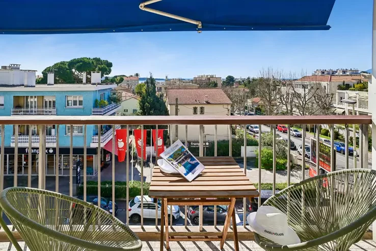 Квартира в Каннах, Франция, 70 м² - фото 2