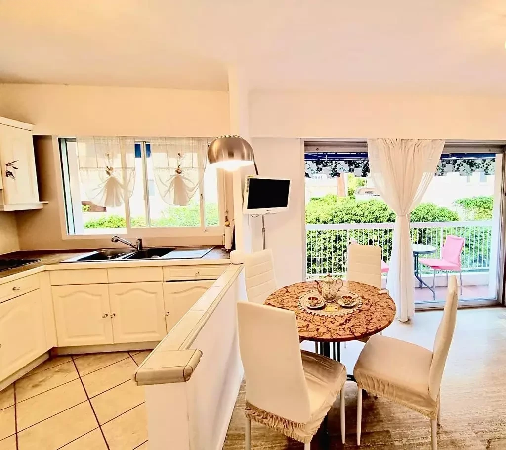 Квартира в Каннах, Франция, 37 м² - фото 4