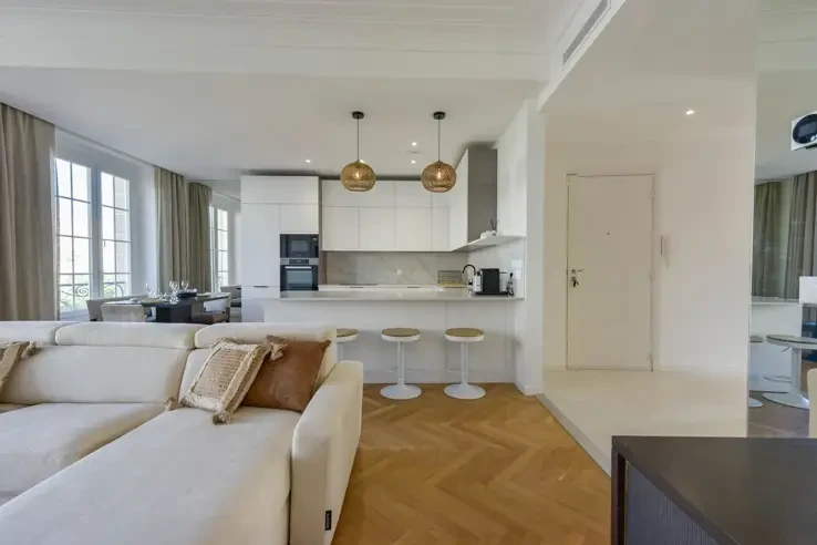 Квартира в Каннах, Франция, 118 м² - фото 2