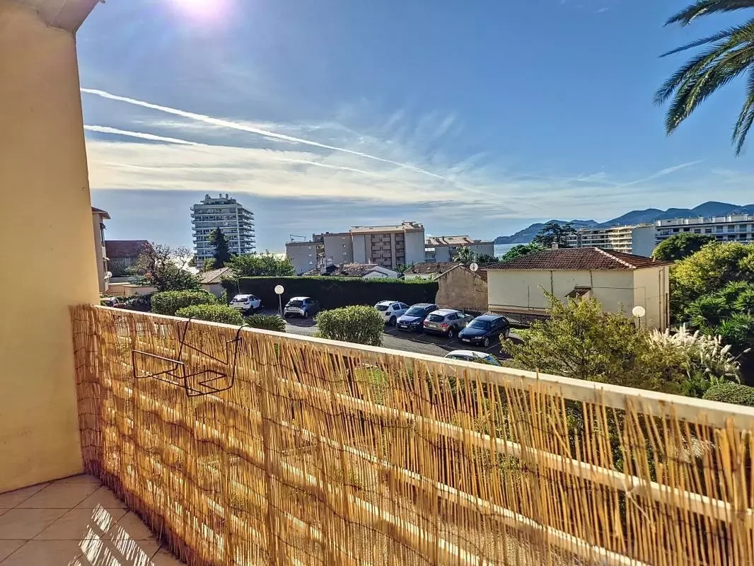 Квартира в Каннах, Франция, 70 м² - фото 6