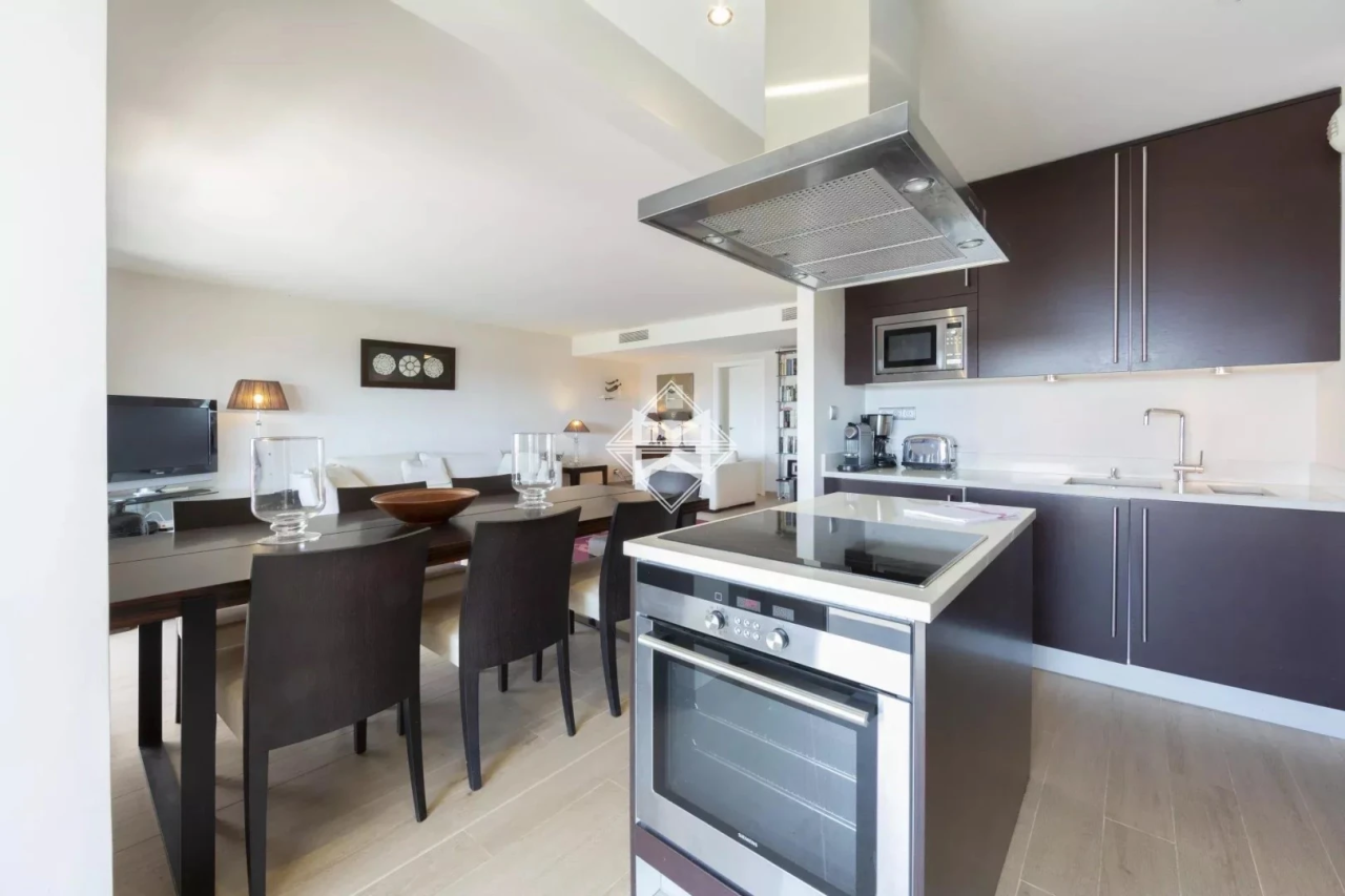 Квартира в Каннах, Франция, 187 м² - фото 8