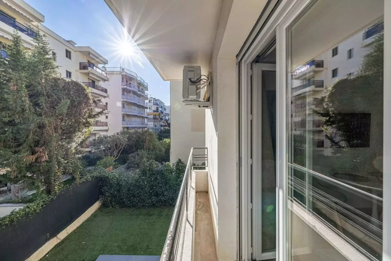 Квартира в Каннах, Франция, 24 м² - фото 8