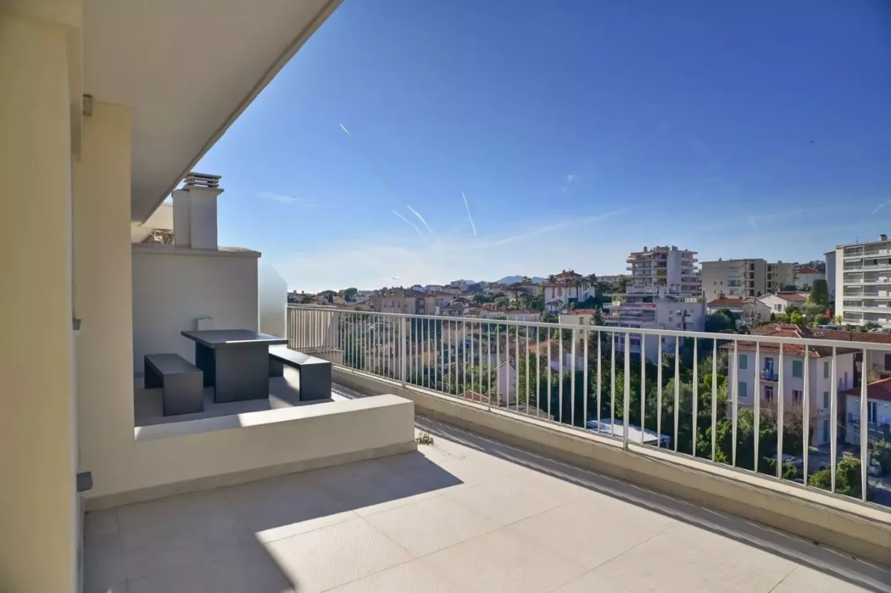 Квартира в Каннах, Франция, 80 м² - фото 9
