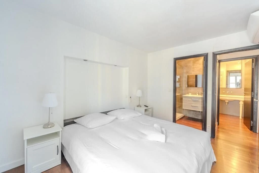 Квартира в Каннах, Франция, 75 м² - фото 11