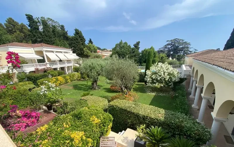 Квартира в Каннах, Франция, 58 м² - фото 12