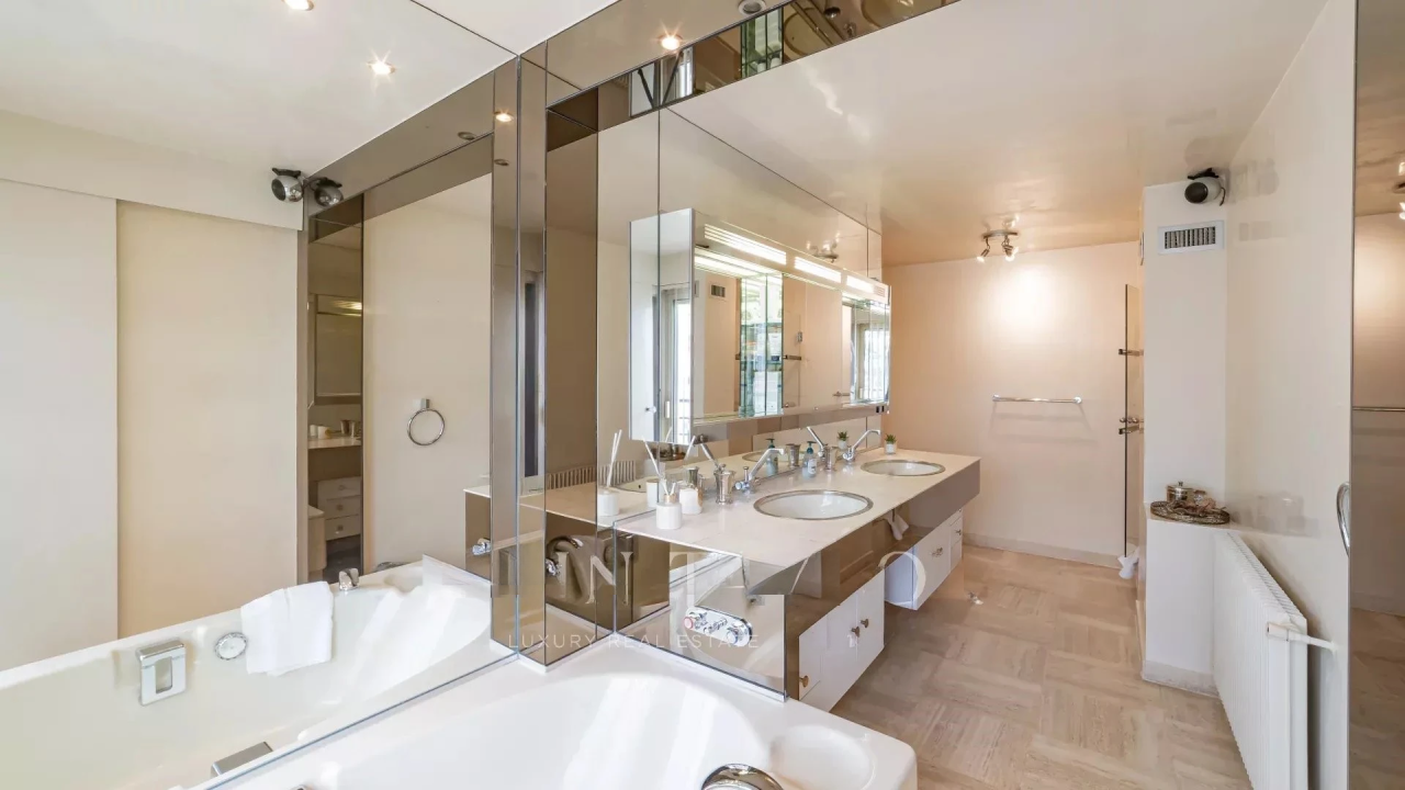 Квартира в Каннах, Франция, 160 м² - фото 12