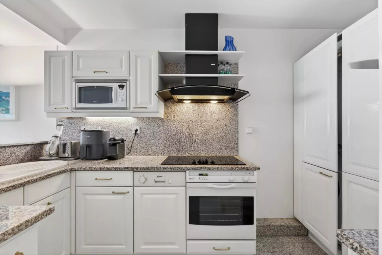 Квартира в Каннах, Франция, 61 м² - фото 12