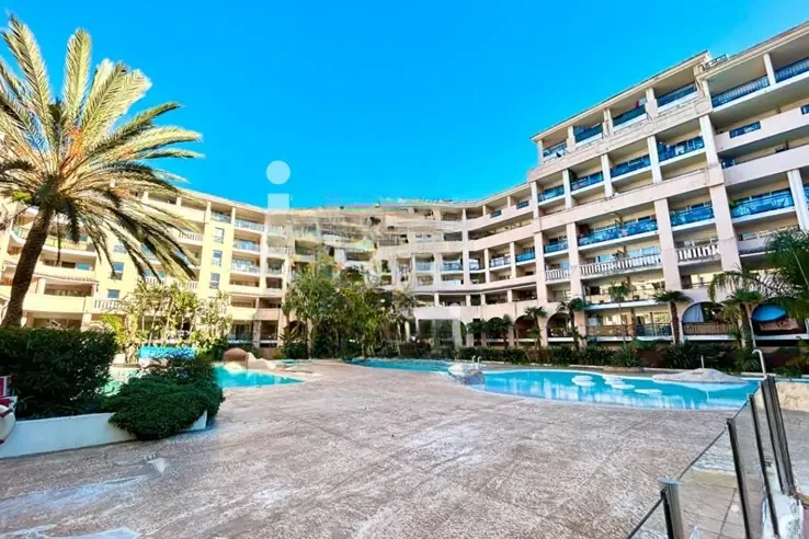Квартира в Каннах, Франция, 28 м² - фото 5