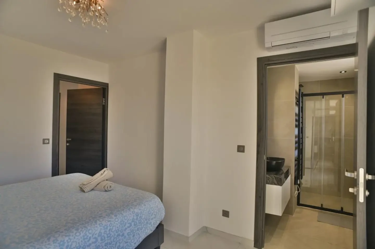 Квартира в Каннах, Франция, 80 м² - фото 13