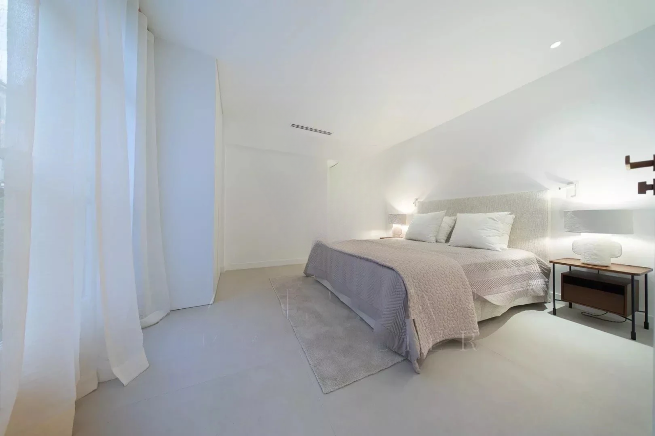 Квартира в Каннах, Франция, 131 м² - фото 14