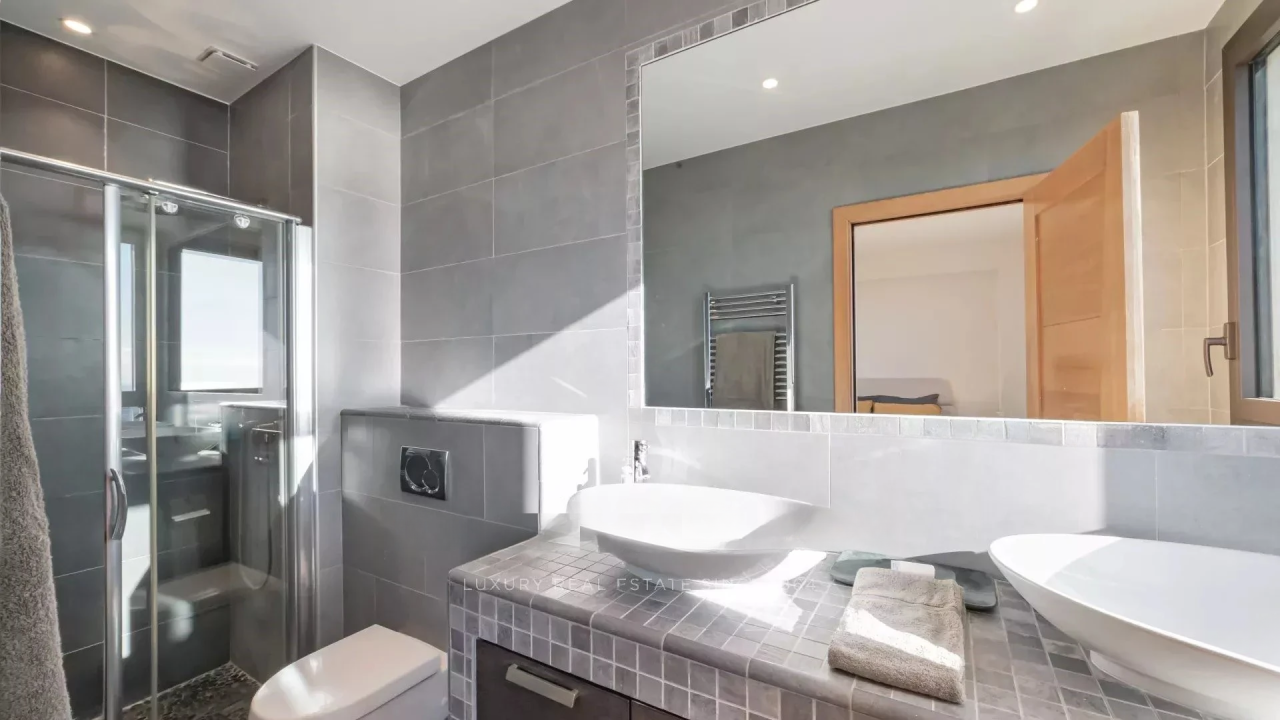 Квартира в Каннах, Франция, 170 м² - фото 15