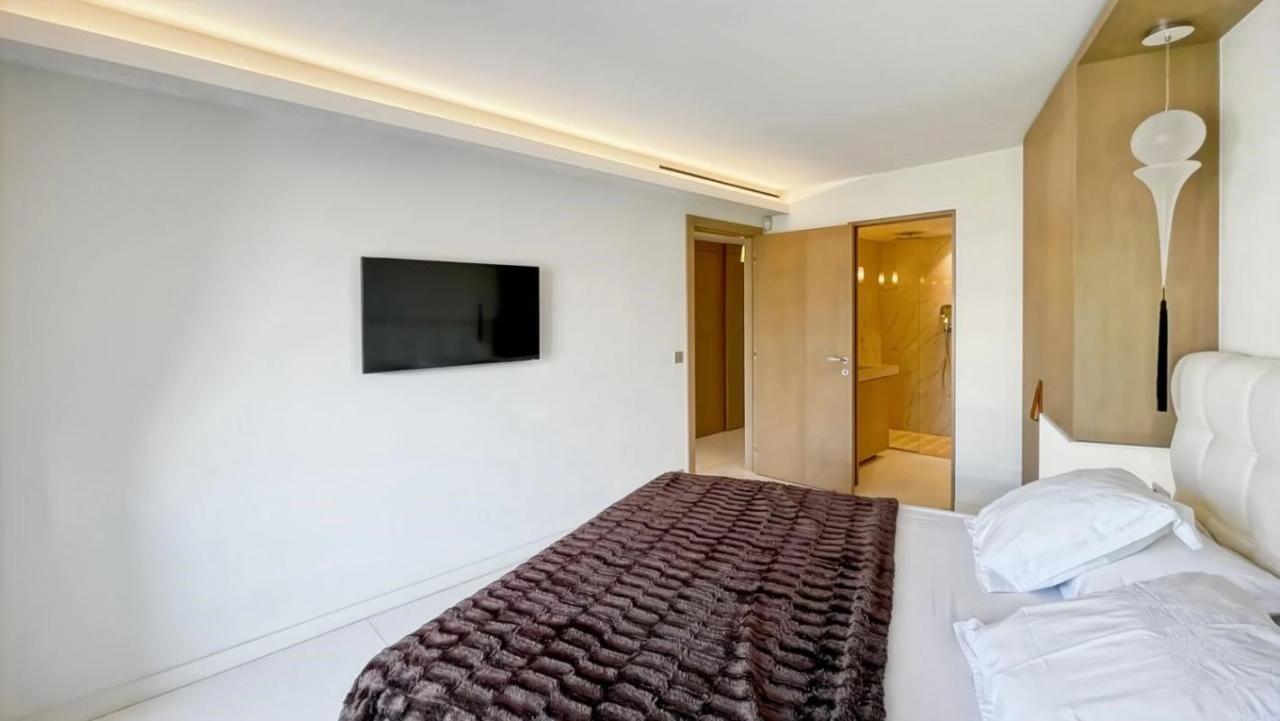 Квартира в Каннах, Франция, 130 м² - фото 17