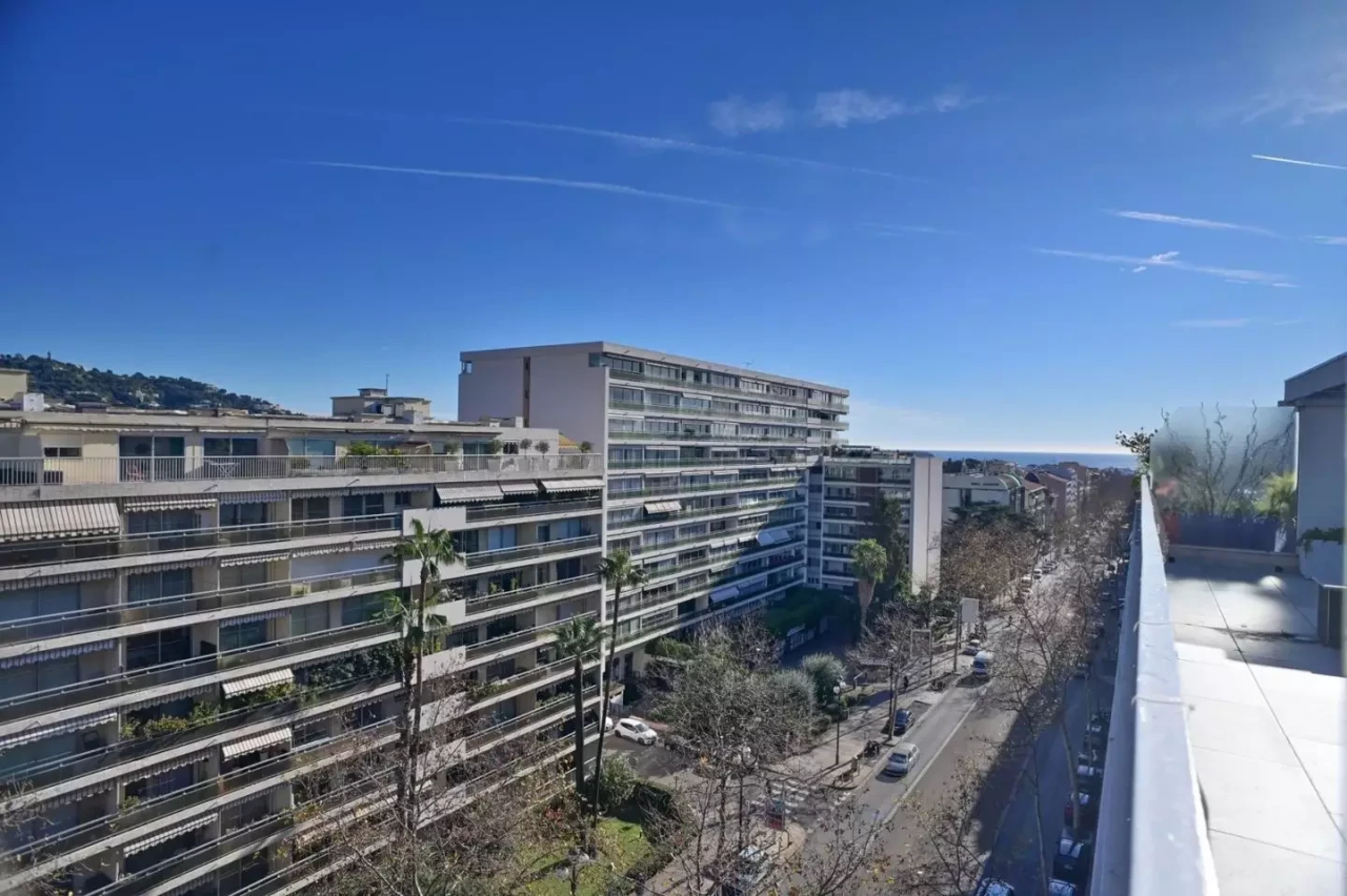 Квартира в Каннах, Франция, 80 м² - фото 19