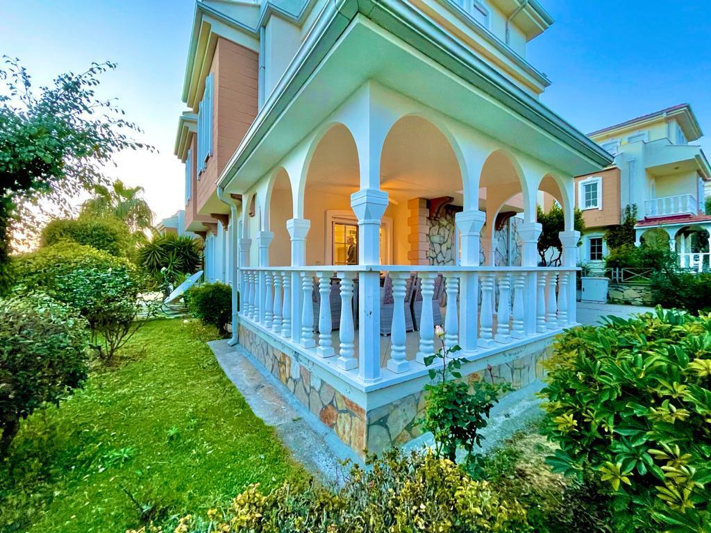 Вилла в Алании, Турция, 250 м² - фото 13