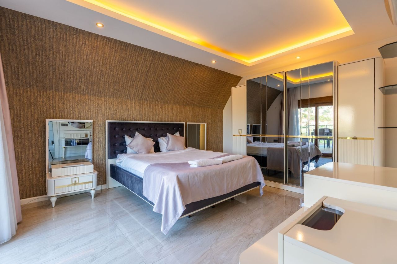 Вилла в Алании, Турция, 330 м² - фото 13