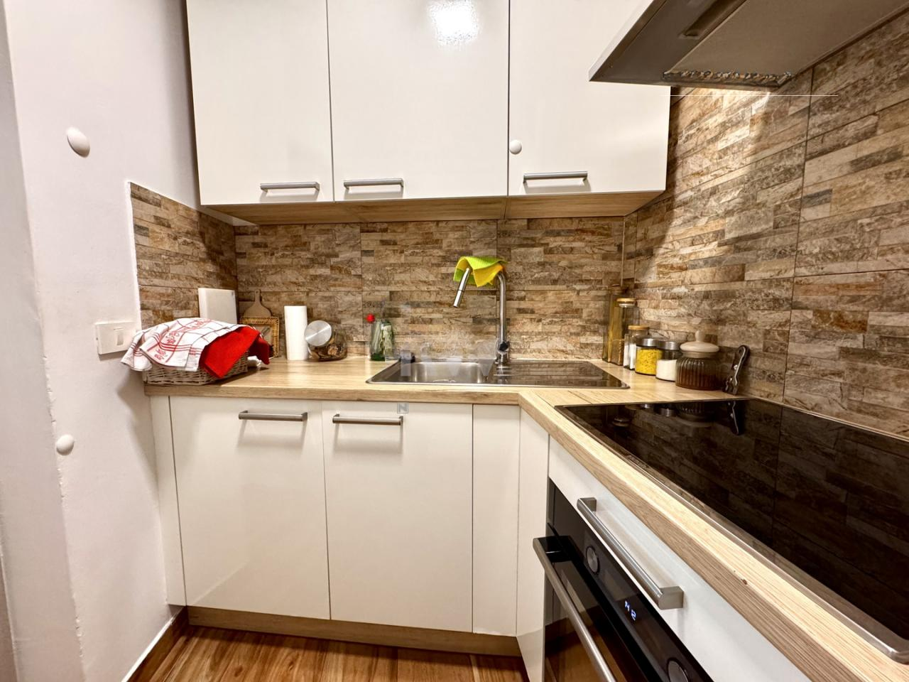 Квартира в Копере, Словения, 31 м² - фото 1