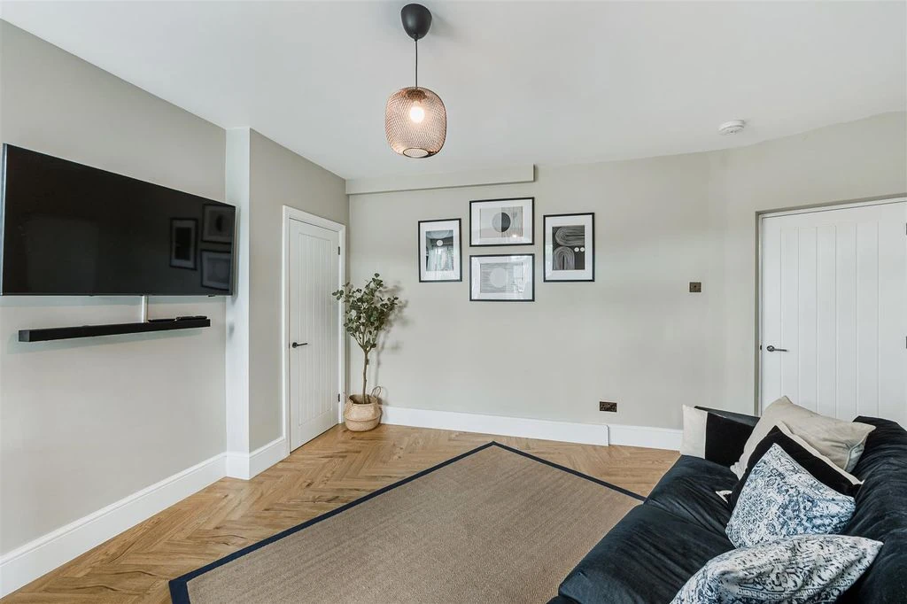 Квартира в Лондоне, Великобритания, 47 м² - фото 2